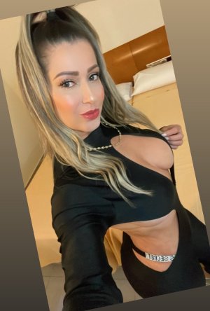 Adel – Sexdating, Sex Hrvatska, Gole Hrvatice – Split