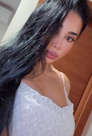 Adele – Sexdating, Sex Hrvatska, Gole Hrvatice – Pula