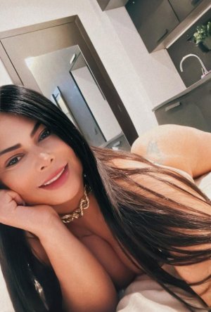 Camila – Sexdating, Sex Hrvatska, Gole Hrvatice – Šibenik
