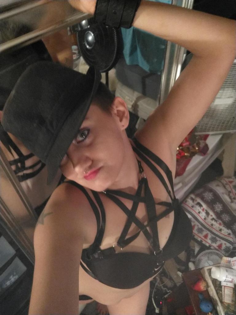 Jasminka22 – Sexdating, Sex Hrvatska, Gole Hrvatice – Split