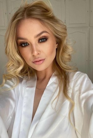 Kira – Sexdating, Sex Hrvatska, Gole Hrvatice – Split