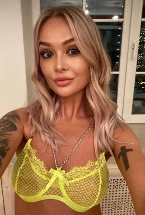 Kira – Sexdating, Sex Hrvatska, Gole Hrvatice – Split