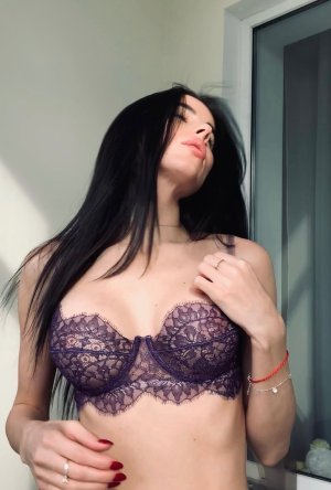 Lara – Sexdating, Sex Hrvatska, Gole Hrvatice – Split