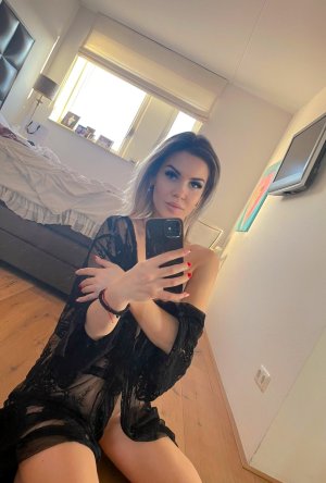 Lorena – Sexdating, Sex Hrvatska, Gole Hrvatice – Rijeka