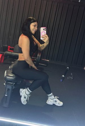 Nicole – Sexdating, Sex Hrvatska, Gole Hrvatice – Pula