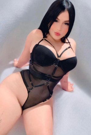 Paola – Sexdating, Sex Hrvatska, Gole Hrvatice – Split
