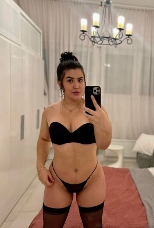 Thay – Sexdating, Sex Hrvatska, Gole Hrvatice – Zadar