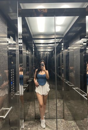 Yagmur – Sexdating, Sex Hrvatska, Gole Hrvatice – Split