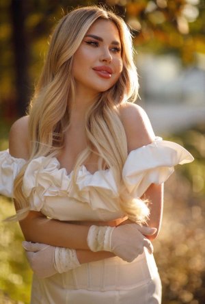 Zoi – Sexdating, Sex Hrvatska, Gole Hrvatice – Zadar